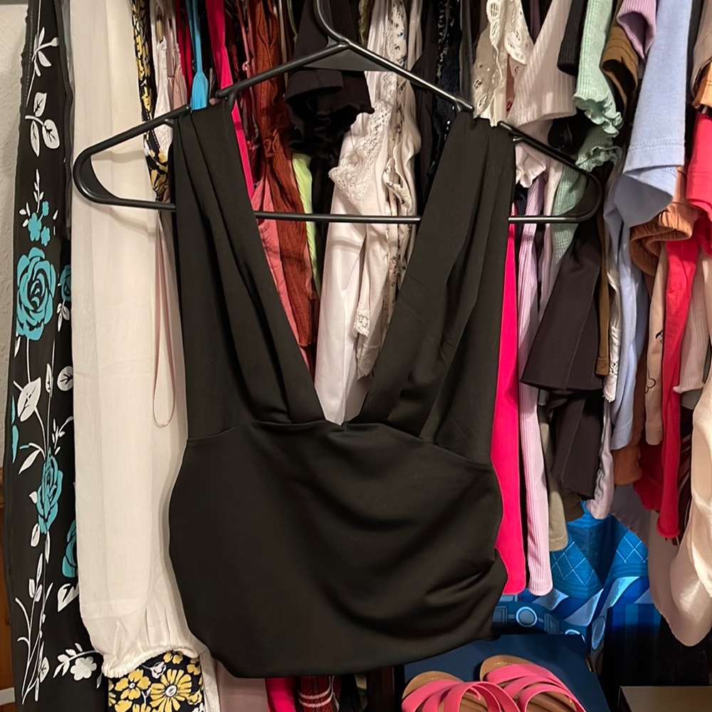 Windsor top, black size M
